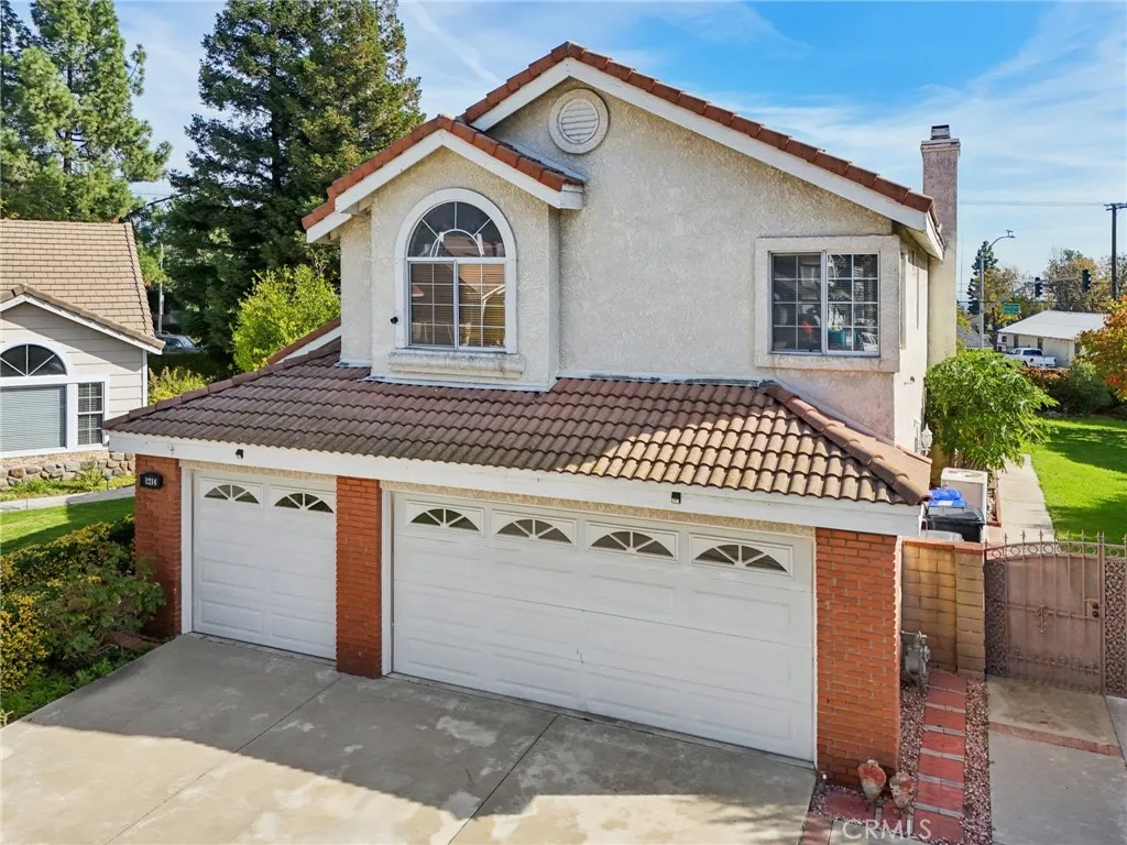 1214 Miller Court, Upland, California 91784 home-pic-2