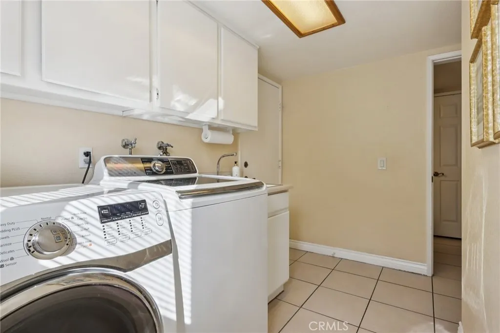 1214 Miller Court, Upland, California 91784 home-pic-40