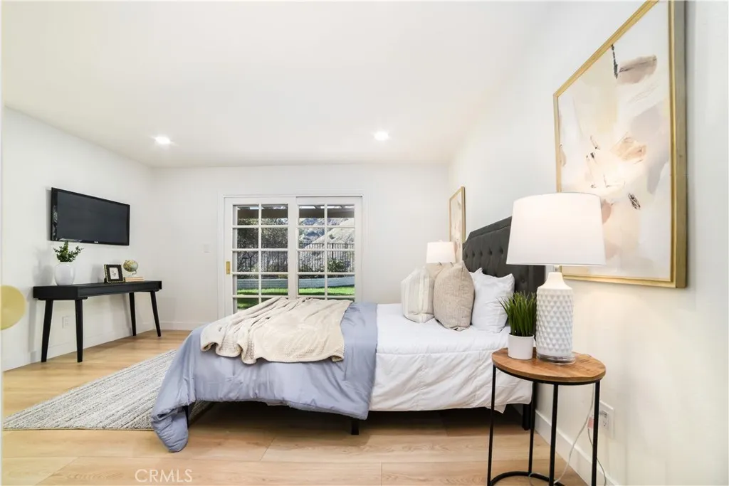 6815 Canterwood, La Verne, California 91750 home-pic-26