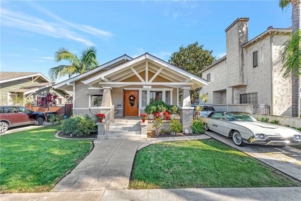 732 Molino, Long Beach, California 90804 home-pic-2
