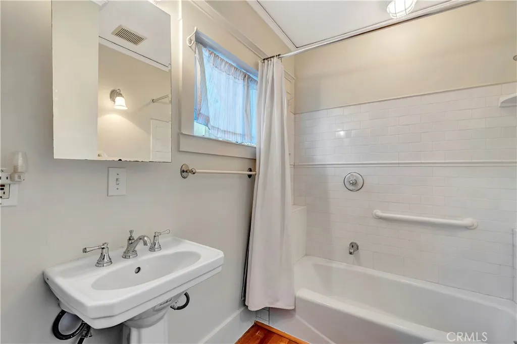 732 Molino, Long Beach, California 90804 home-pic-26
