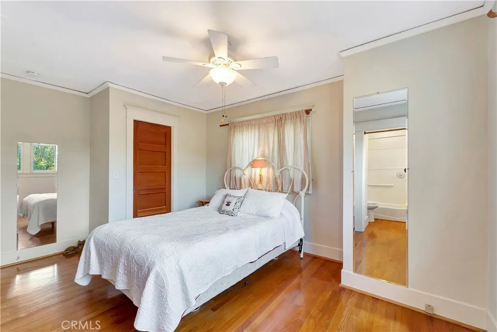 732 Molino, Long Beach, California 90804 home-pic-24