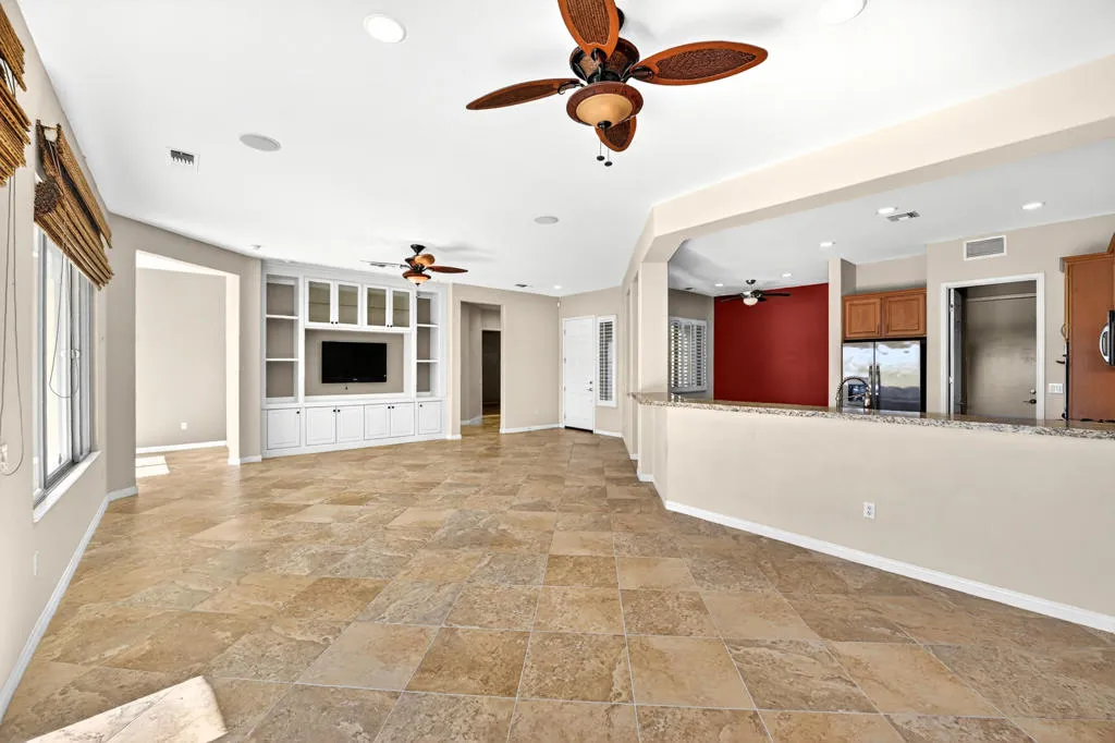 81073 Avenida Tres Lagunas, Indio, California 92203 home-pic-7