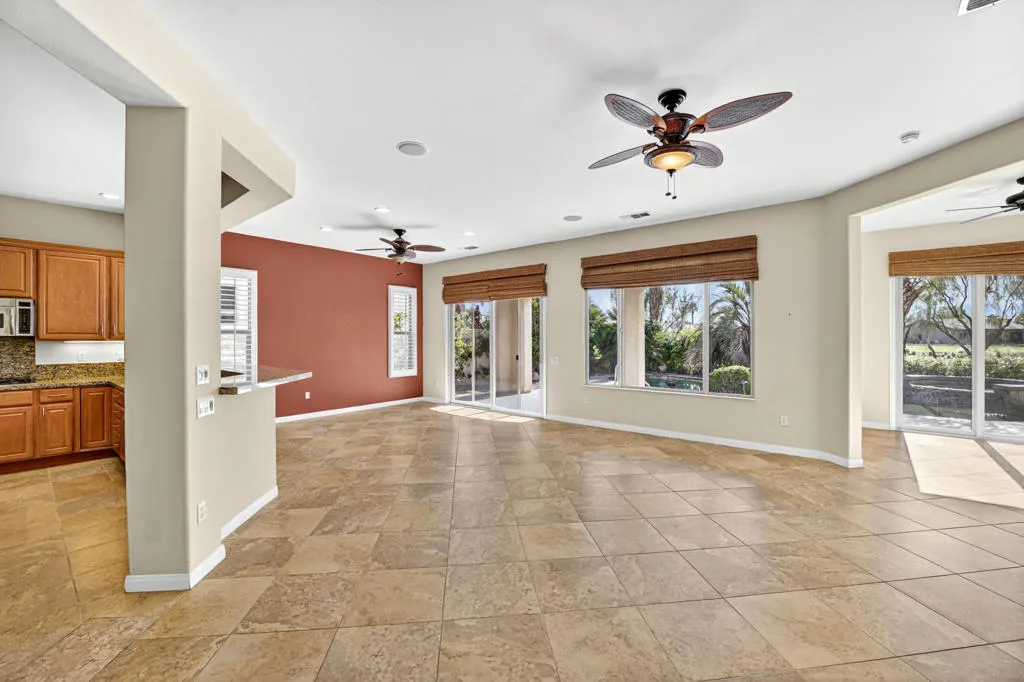 81073 Avenida Tres Lagunas, Indio, California 92203 home-pic-11