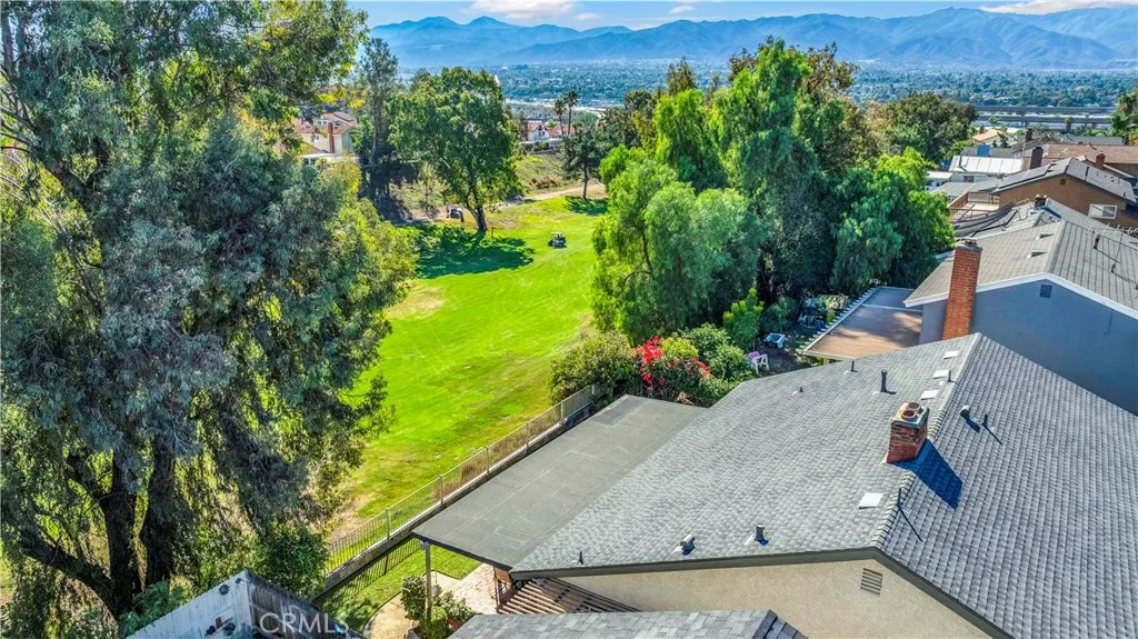 475 Termino, Corona, California 92879 home-pic-31