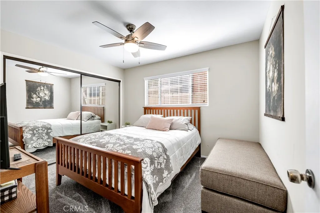 475 Termino, Corona, California 92879 home-pic-22