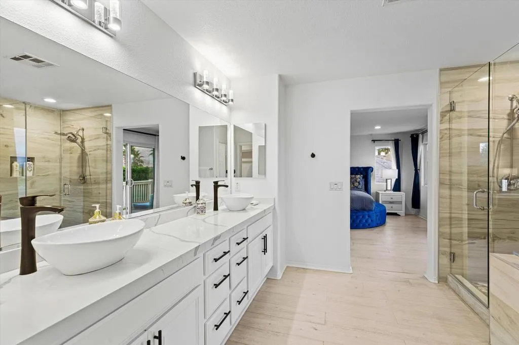 42836 Del Lago Court, Indio, California 92203 home-pic-12