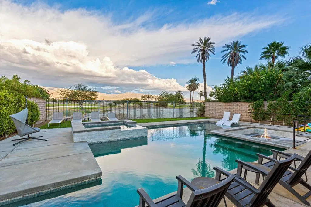 42836 Del Lago Court, Indio, California 92203 home-pic-33