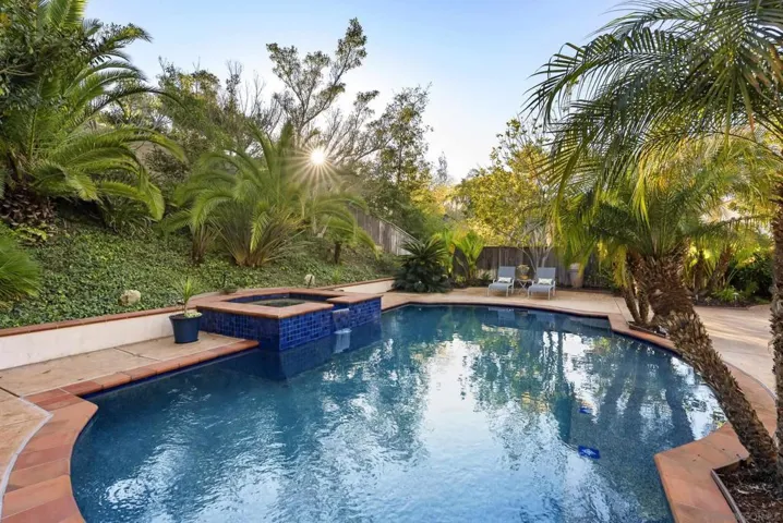 7424 La Mantanza, San Diego, California 92127
