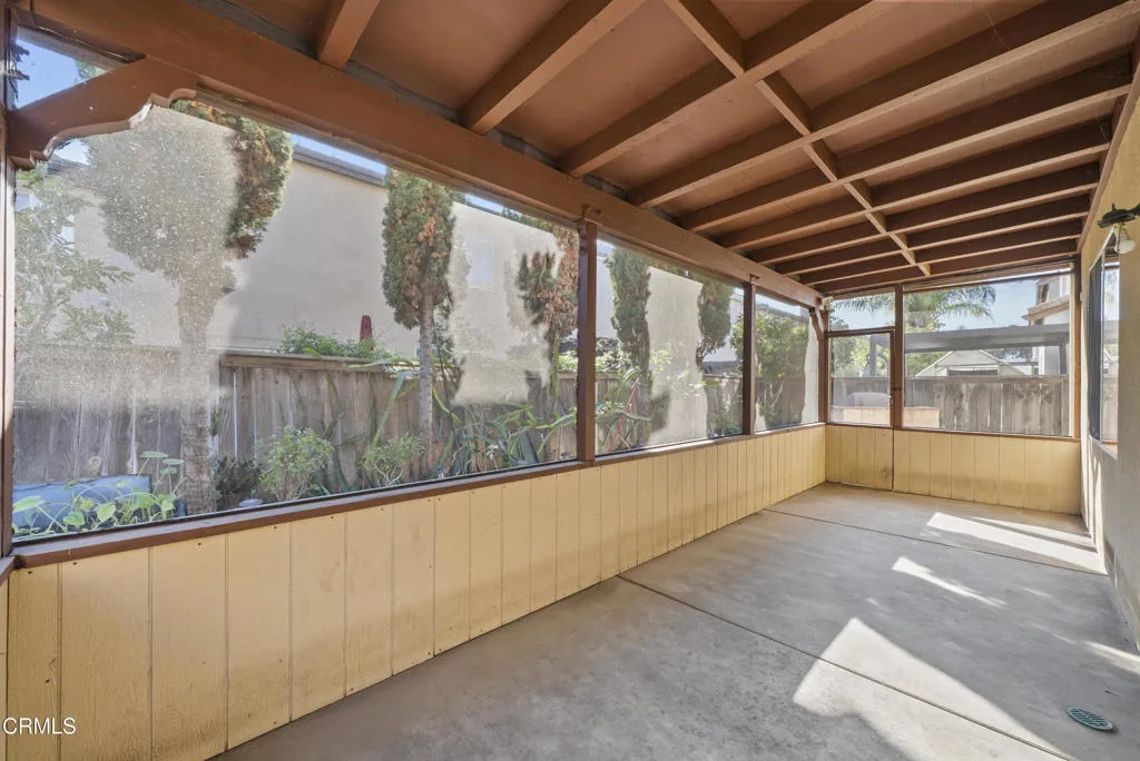 1930 Ribera Drive, Oxnard, California 93030 home-pic-32