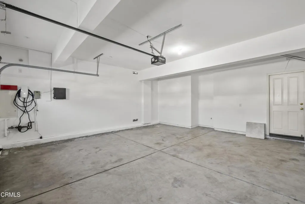 1930 Ribera Drive, Oxnard, California 93030 home-pic-30