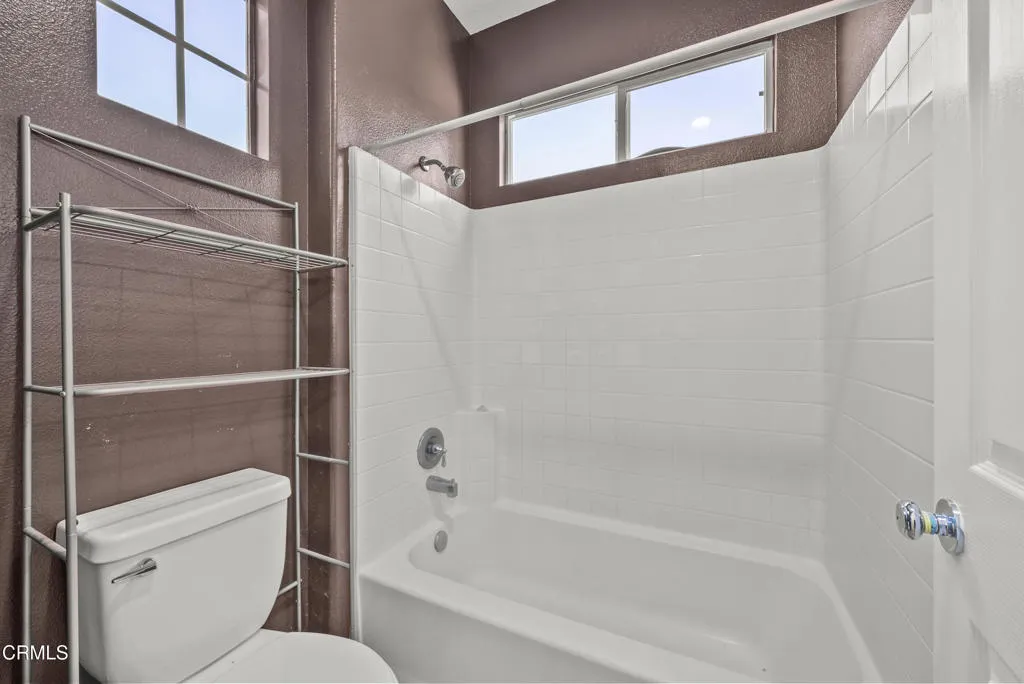 1930 Ribera Drive, Oxnard, California 93030 home-pic-23