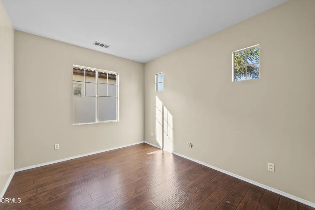 1930 Ribera Drive, Oxnard, California 93030 home-pic-18