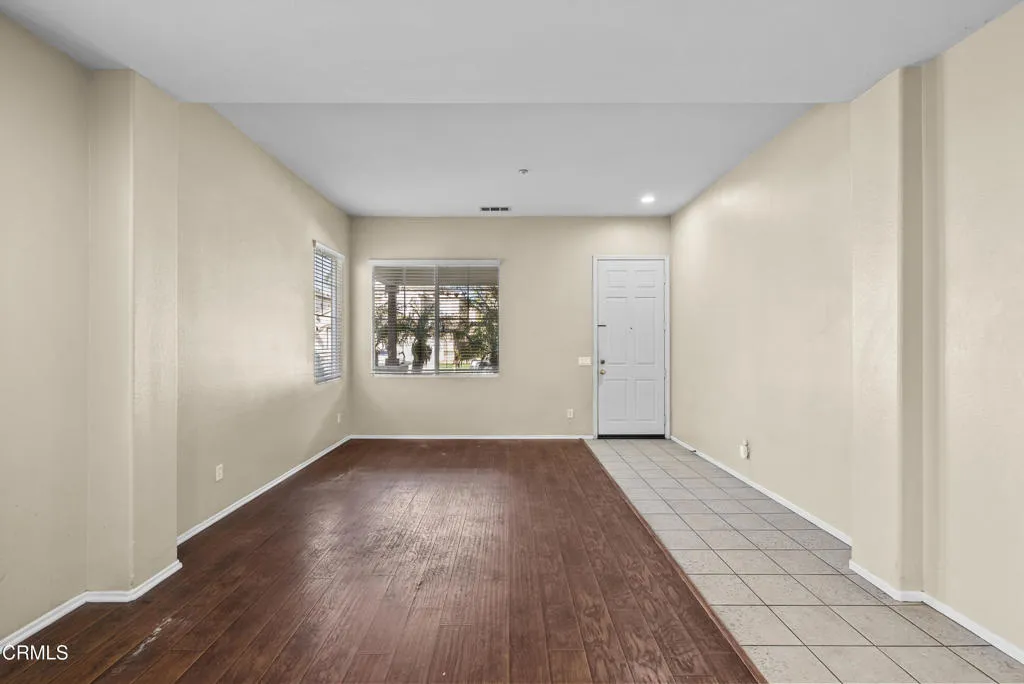 1930 Ribera Drive, Oxnard, California 93030 home-pic-5