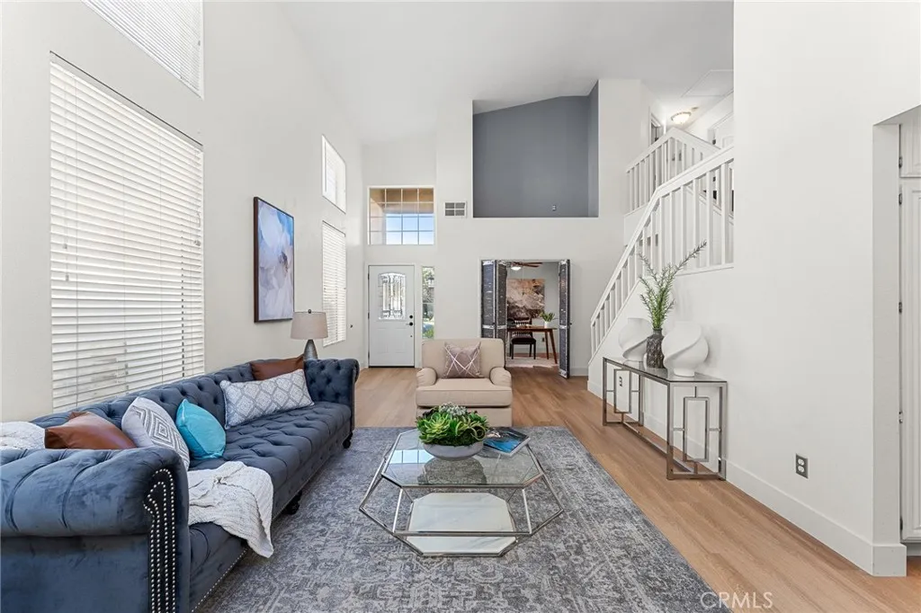 10162 Basalt, Mentone, California 92359 home-pic-4