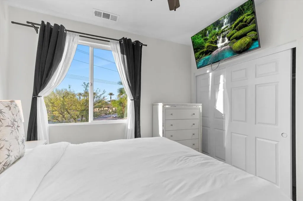 84020 Colibri Court, Indio, California 92203 home-pic-19