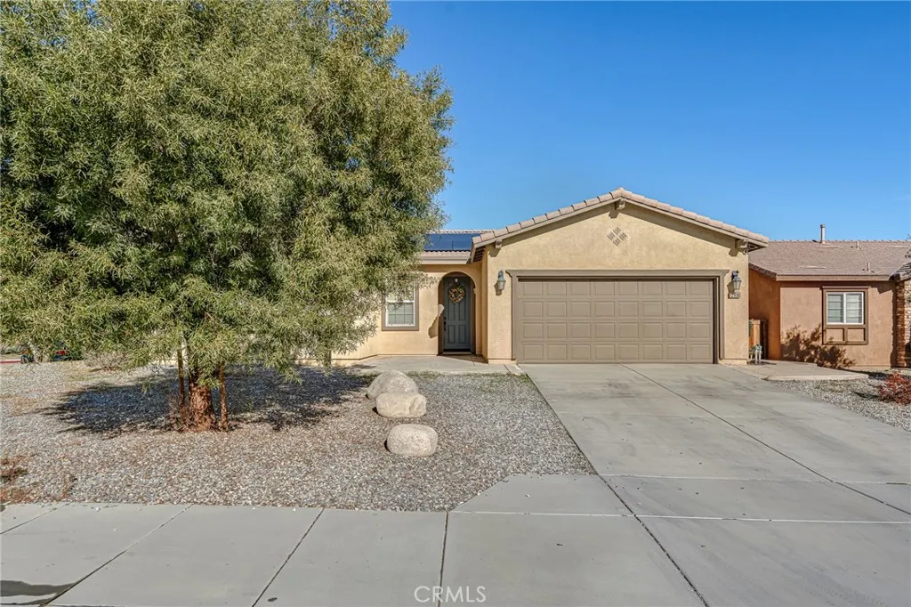 12936 Presidio, Victorville, California 92394 home-pic-1