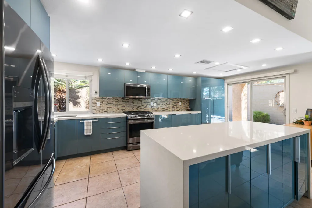 44079 Elba Court, Palm Desert, California 92260 home-pic-8
