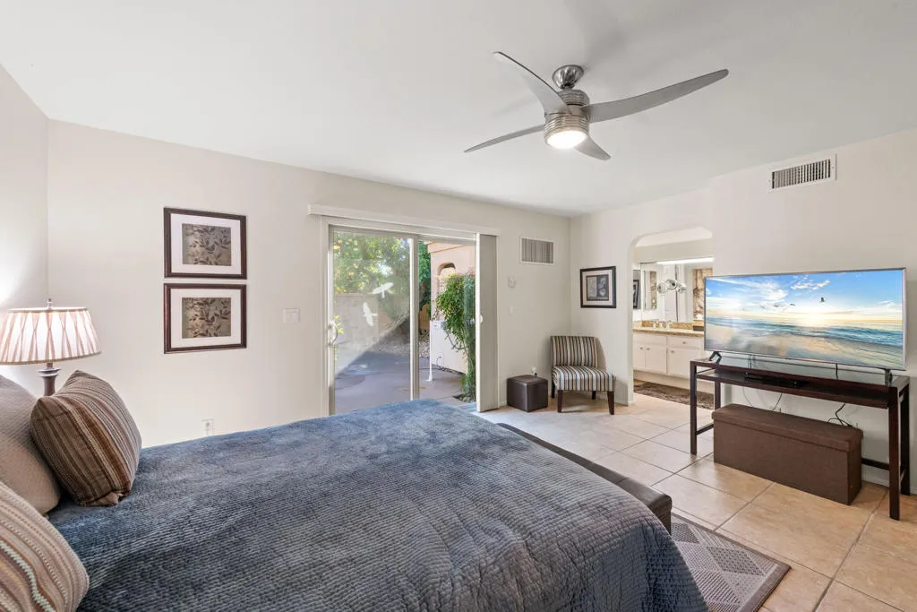 44079 Elba Court, Palm Desert, California 92260 home-pic-16