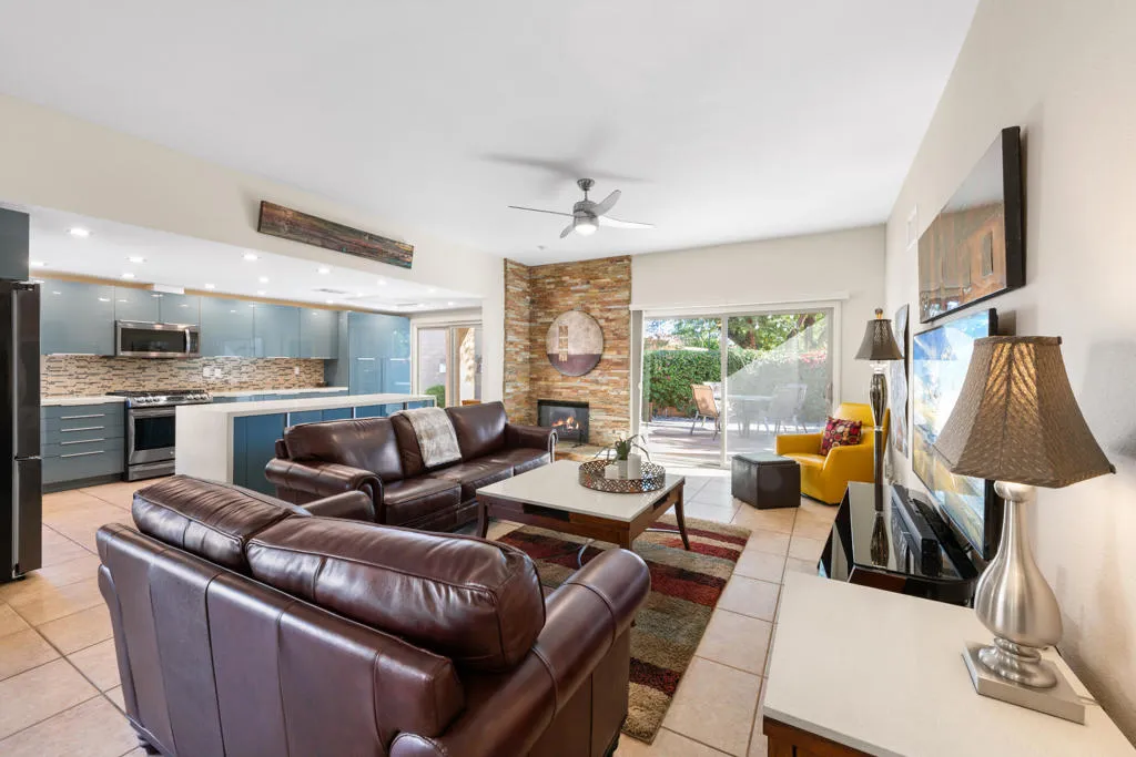 44079 Elba Court, Palm Desert, California 92260 home-pic-7