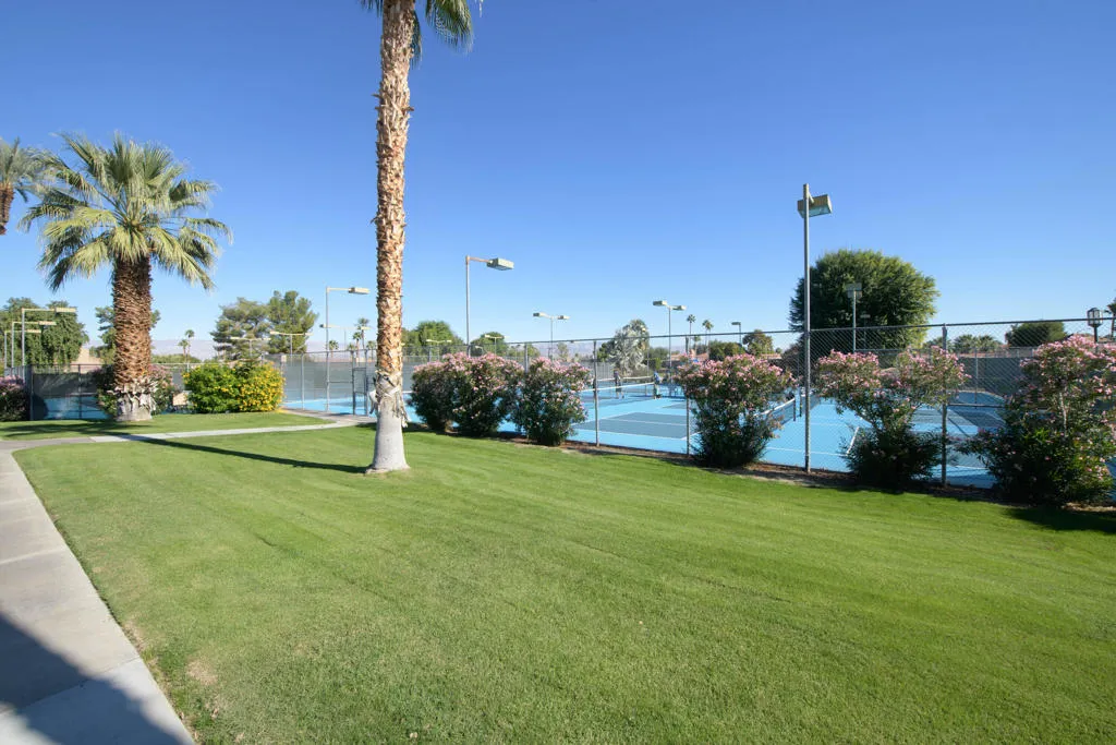 44079 Elba Court, Palm Desert, California 92260 home-pic-34