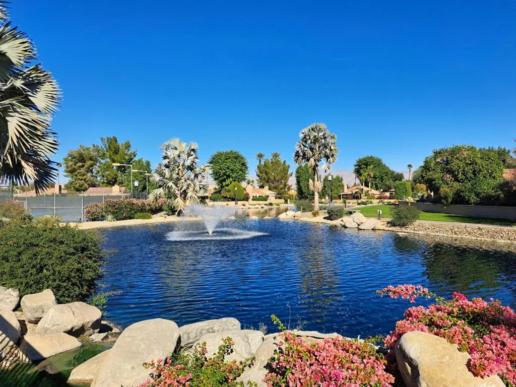 44079 Elba Court, Palm Desert, California 92260 home-pic-36