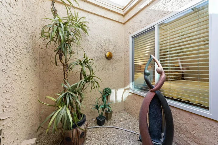 28_44079_Elba_Court28_mls