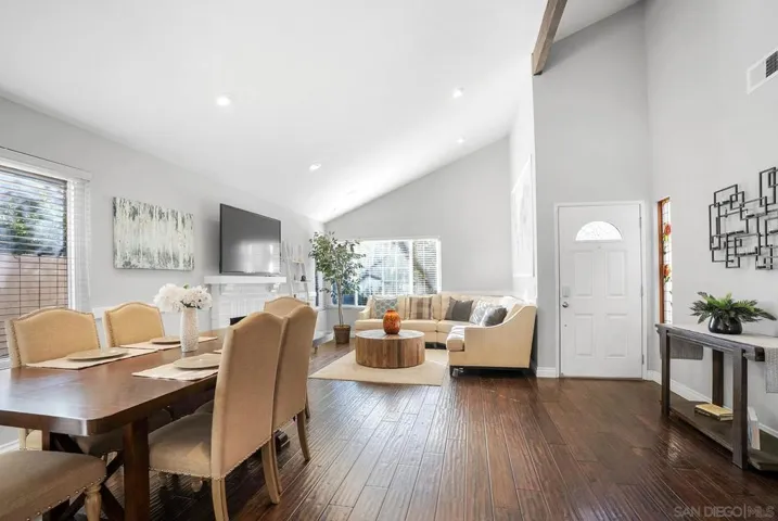 13647 Paseo Cardiel, San Diego, California 92129