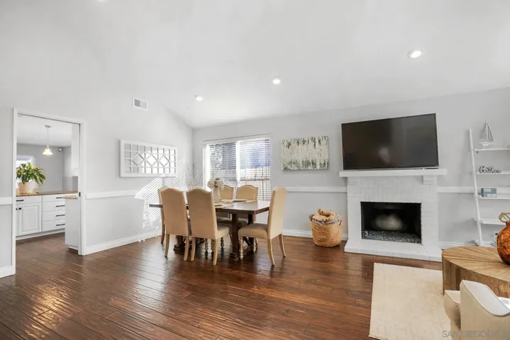 13647 Paseo Cardiel, San Diego, California 92129