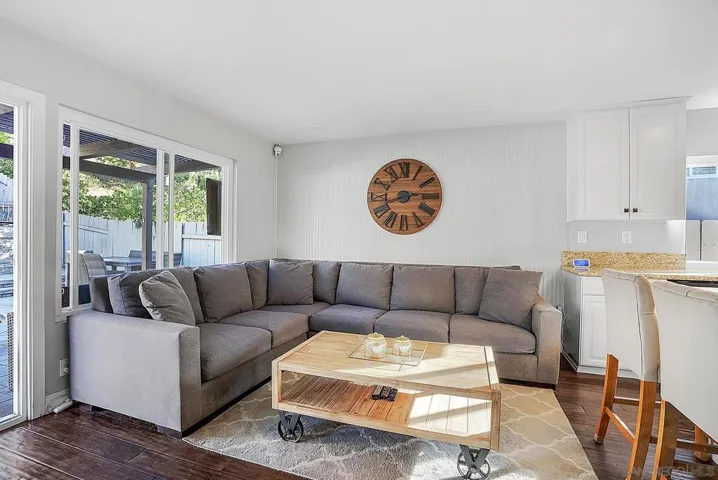13647 Paseo Cardiel, San Diego, California 92129