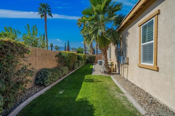 32-web-or-mls-JL_Residenza_0125_032