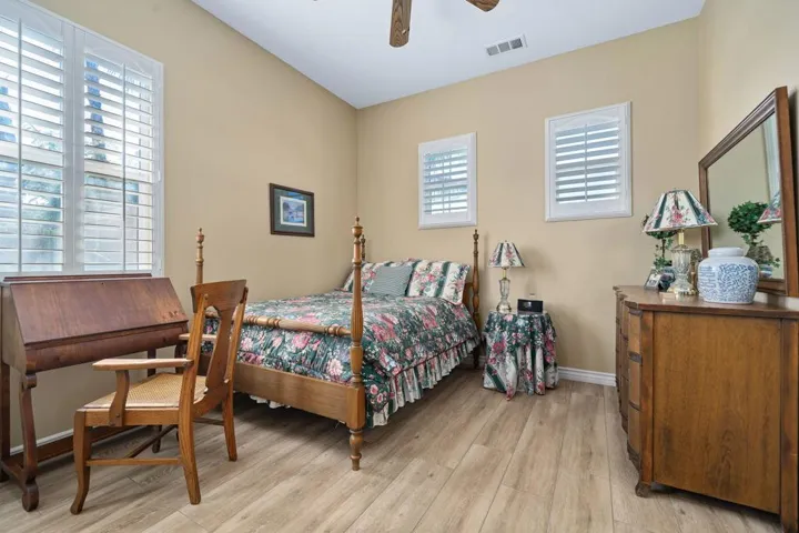 48-web-or-mls-JL_Residenza_0125_048