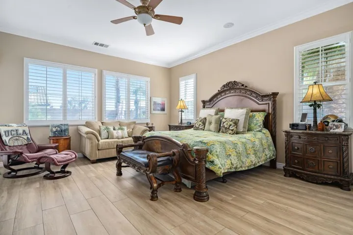 41-web-or-mls-JL_Residenza_0125_041