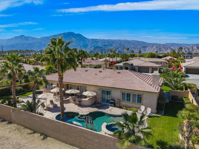 7-web-or-mls-JL_Residenza_0125_007