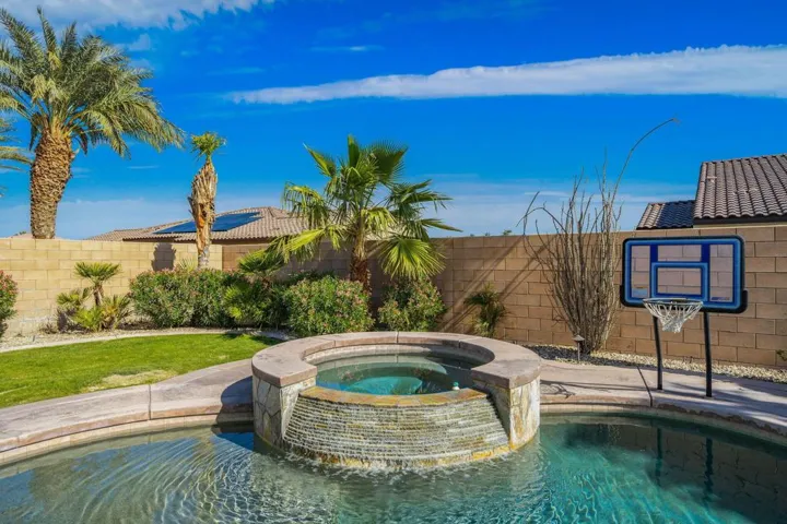 37-web-or-mls-JL_Residenza_0125_037