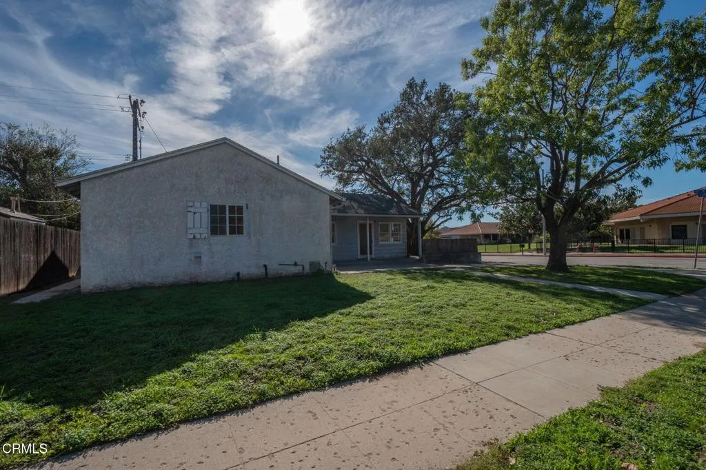 1262 Sespe Avenue, Fillmore, California 93015 home-pic-3