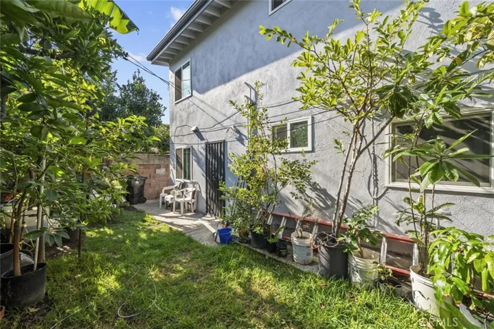2016 Gates Street, Los Angeles, California 90031