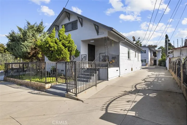 2016 Gates Street, Los Angeles, California 90031