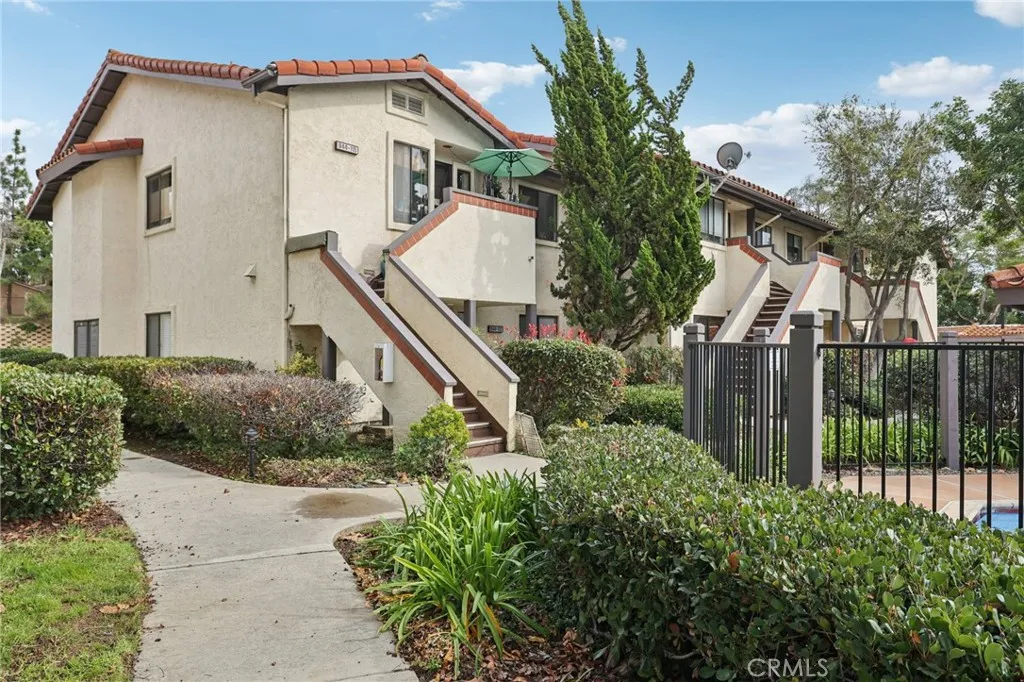 944 Lupine Hills, Vista, California 92081 home-pic-5