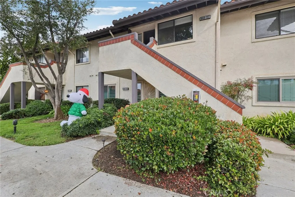 944 Lupine Hills, Vista, California 92081 home-pic-2