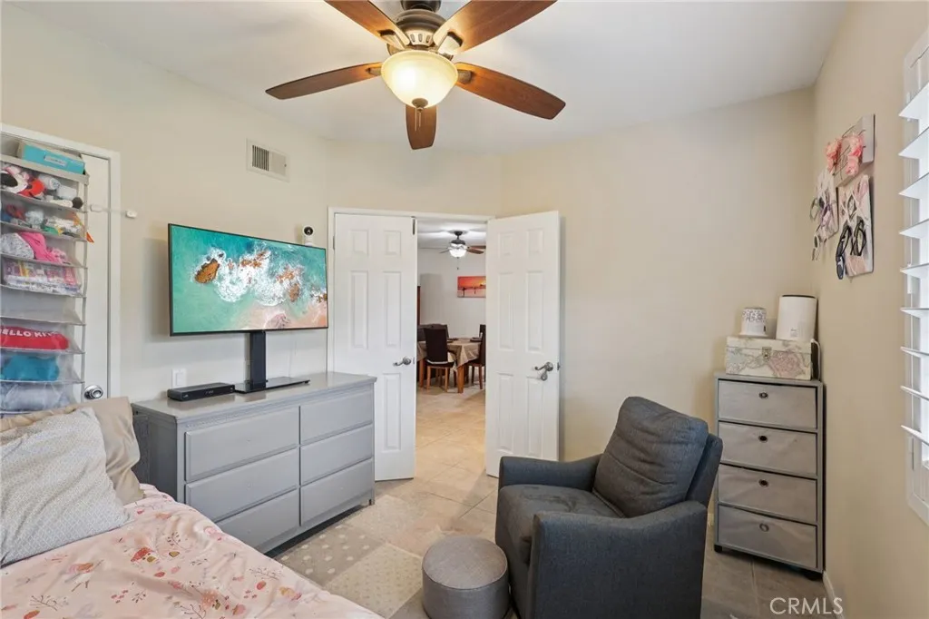 944 Lupine Hills, Vista, California 92081 home-pic-26
