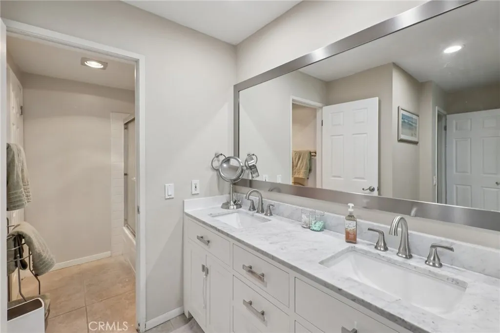 944 Lupine Hills, Vista, California 92081 home-pic-29