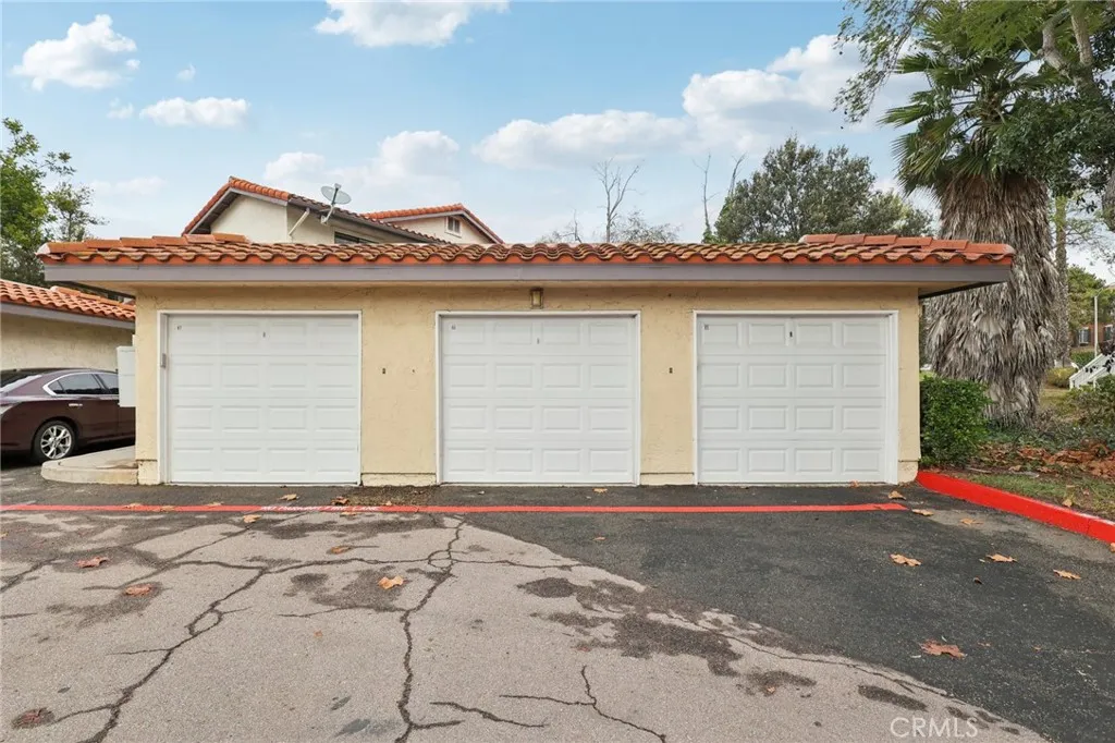 944 Lupine Hills, Vista, California 92081 home-pic-39