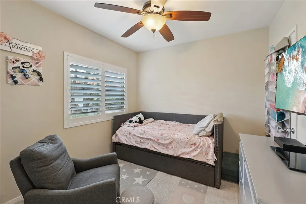 944 Lupine Hills, Vista, California 92081 home-pic-24