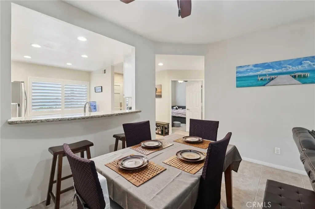944 Lupine Hills, Vista, California 92081 home-pic-15