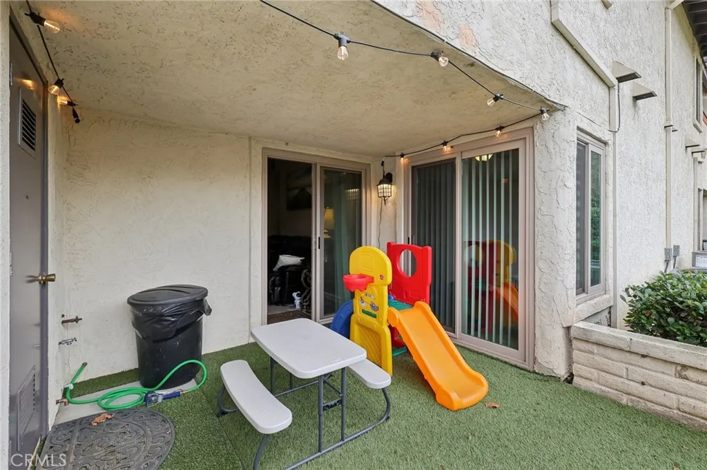 944 Lupine Hills, Vista, California 92081 home-pic-36