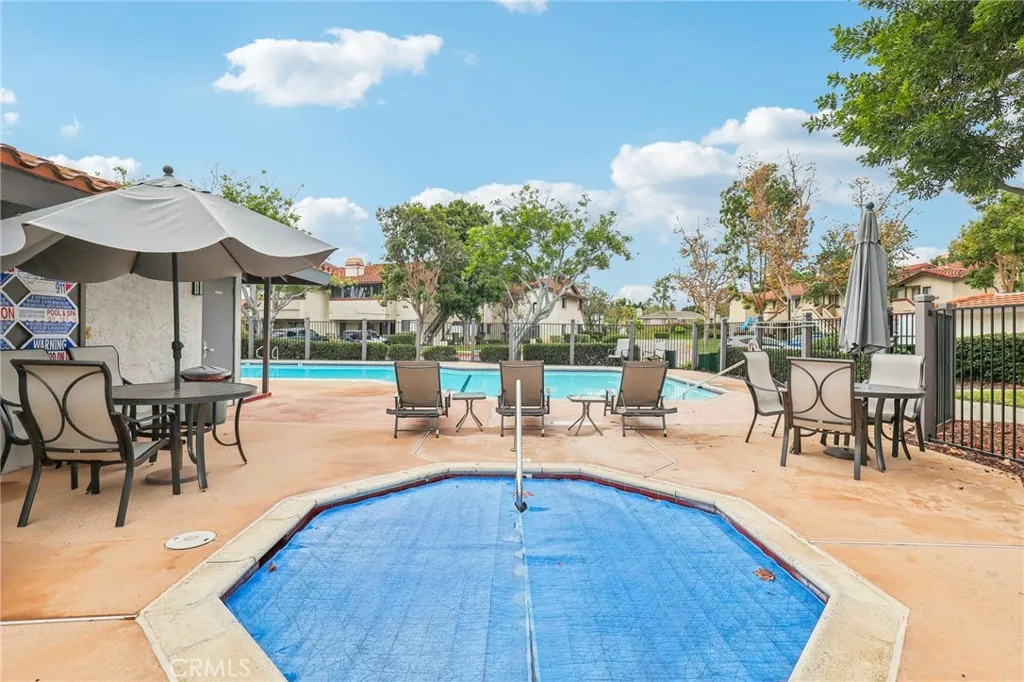 944 Lupine Hills, Vista, California 92081 home-pic-45