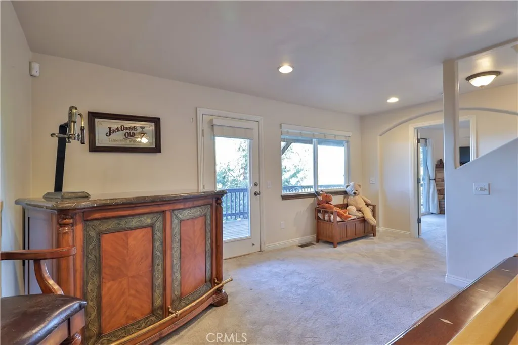 25152 Valle Drive, Crestline, California 92325 home-pic-21