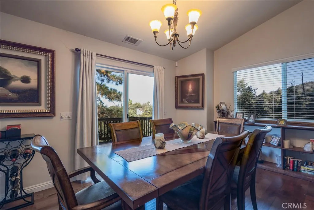 25152 Valle Drive, Crestline, California 92325 home-pic-10