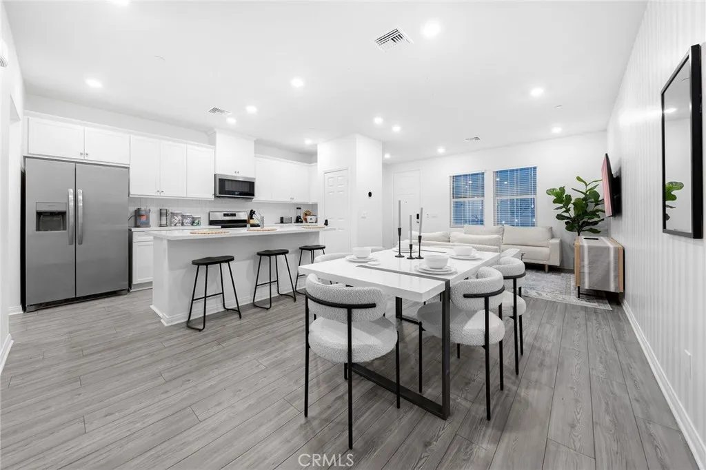 3957 E Huntington, Ontario, California 91761 home-pic-10